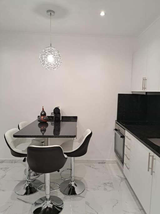 Apartamento Em Quarteira T1 Luaran gambar